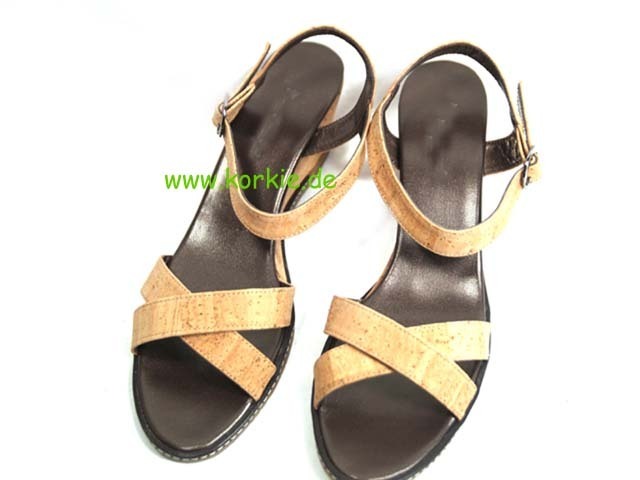 R 8229 Sandals Wedge heel 2