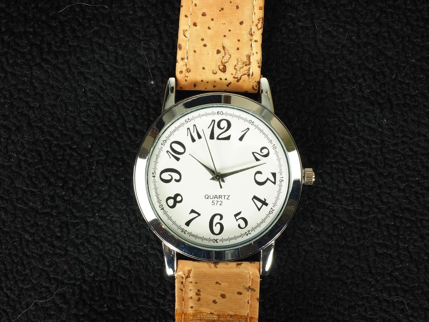 6601_2_watch with cork strap_front