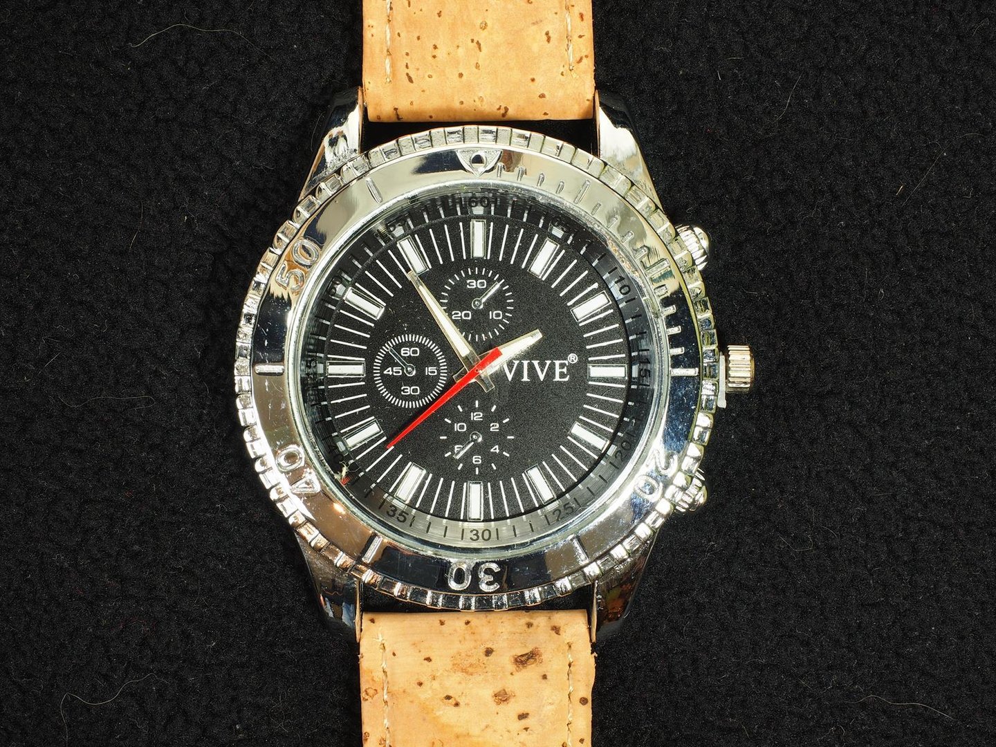 6603_Watch with cork bracelet_front